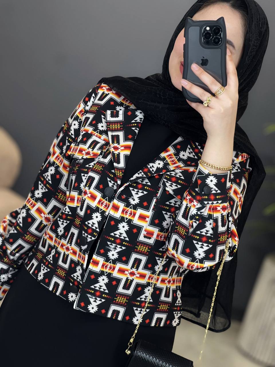 1503- کت و سارافون توتیا