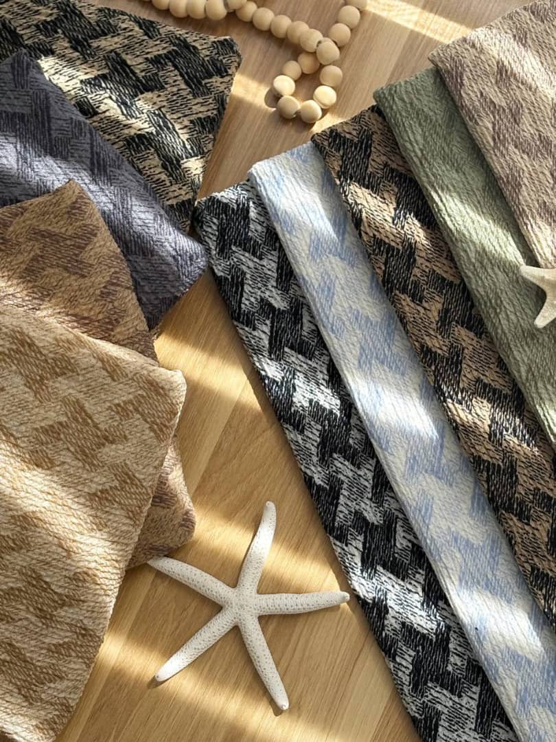 1506- شال چایی ریش دار