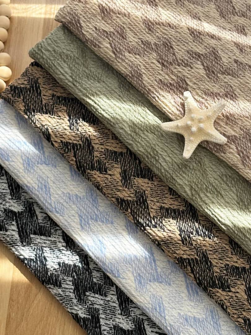 1506- شال چایی ریش دار