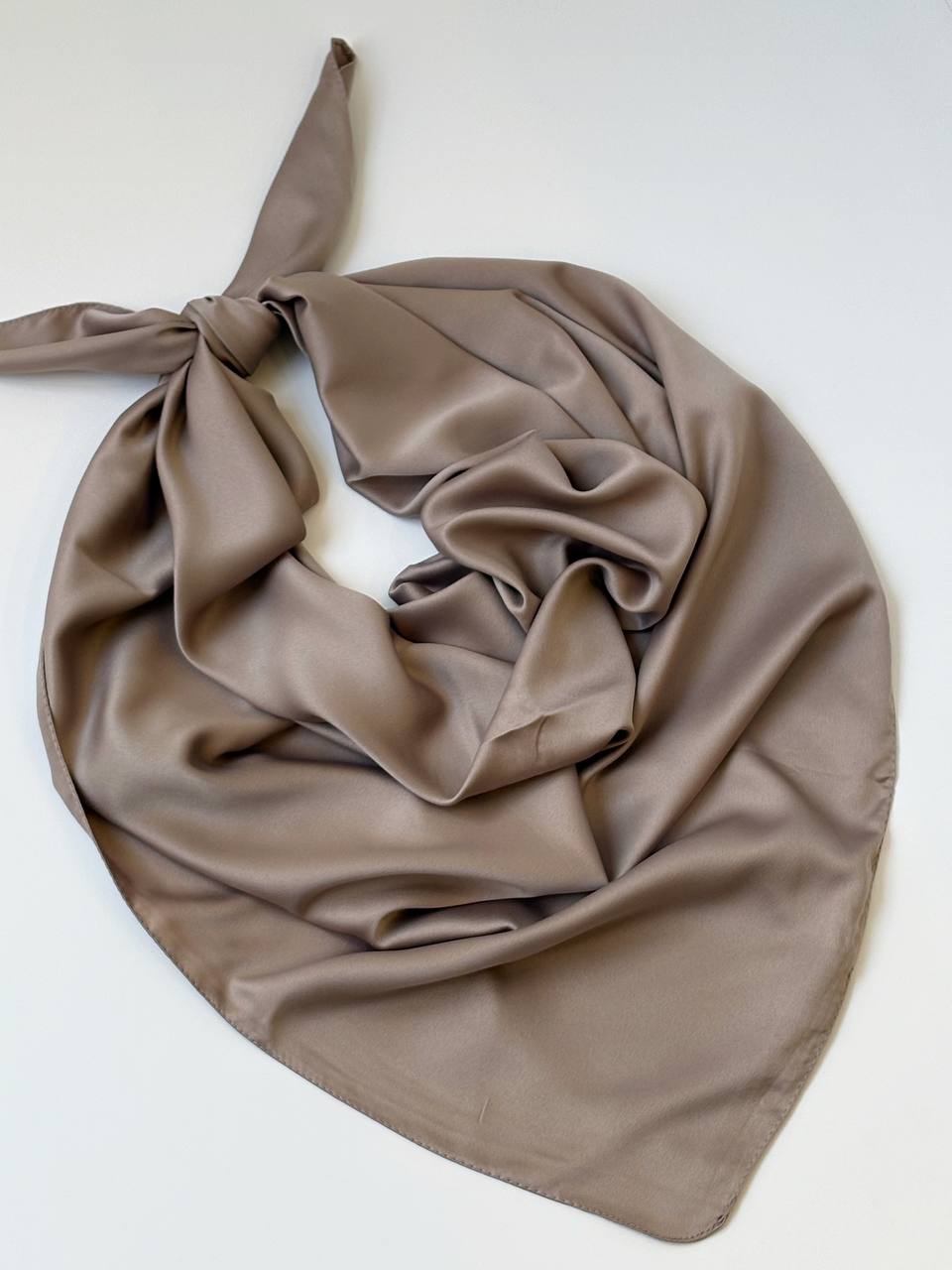 1512- روسری ساتن برازنده