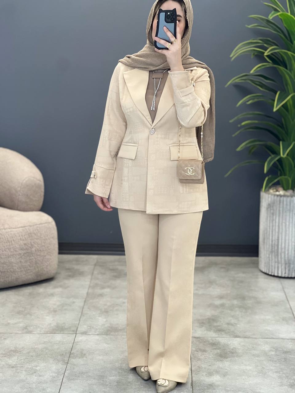 1535- کت و شلوار آستین دکمه