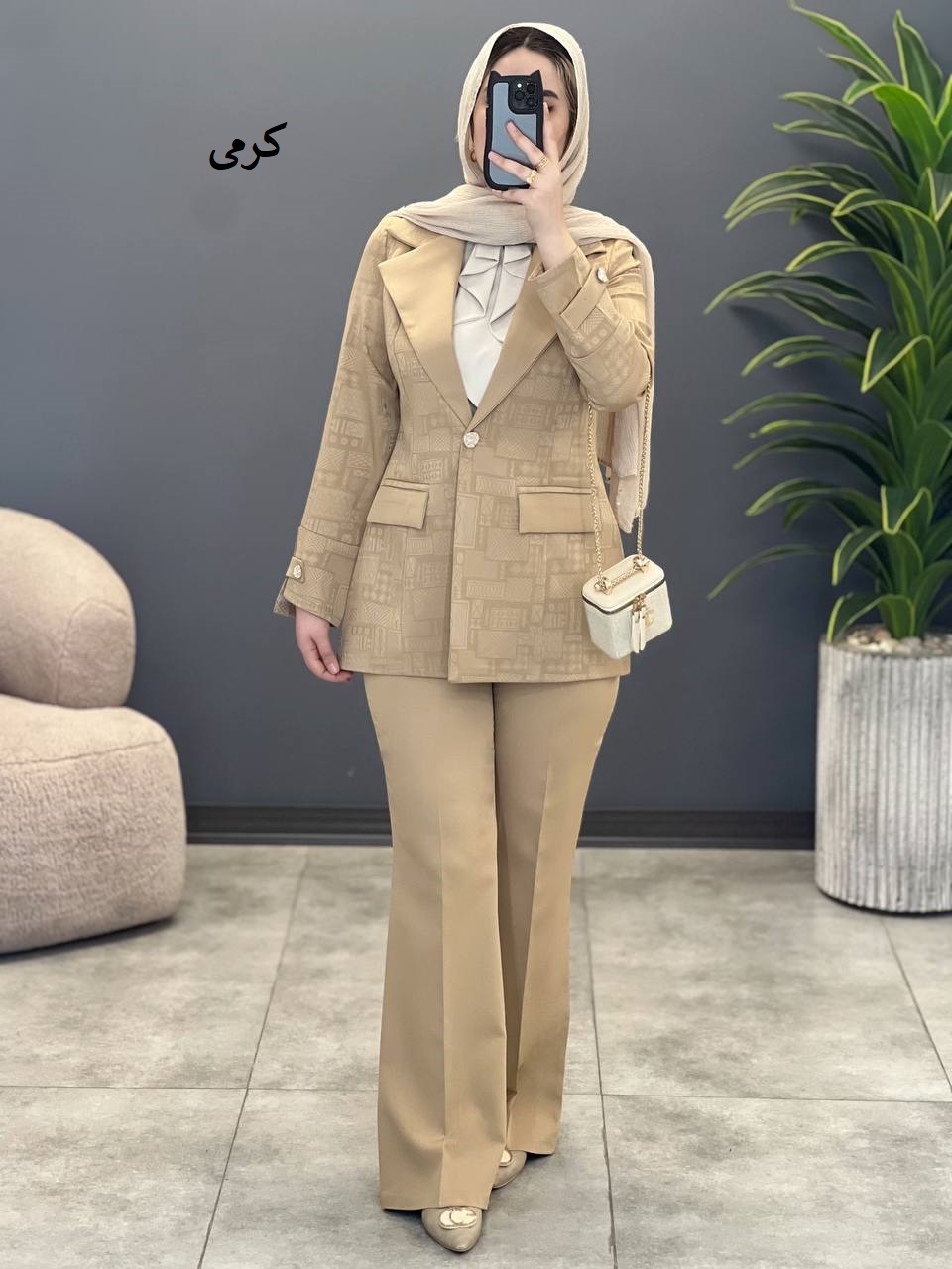 1535- کت و شلوار آستین دکمه