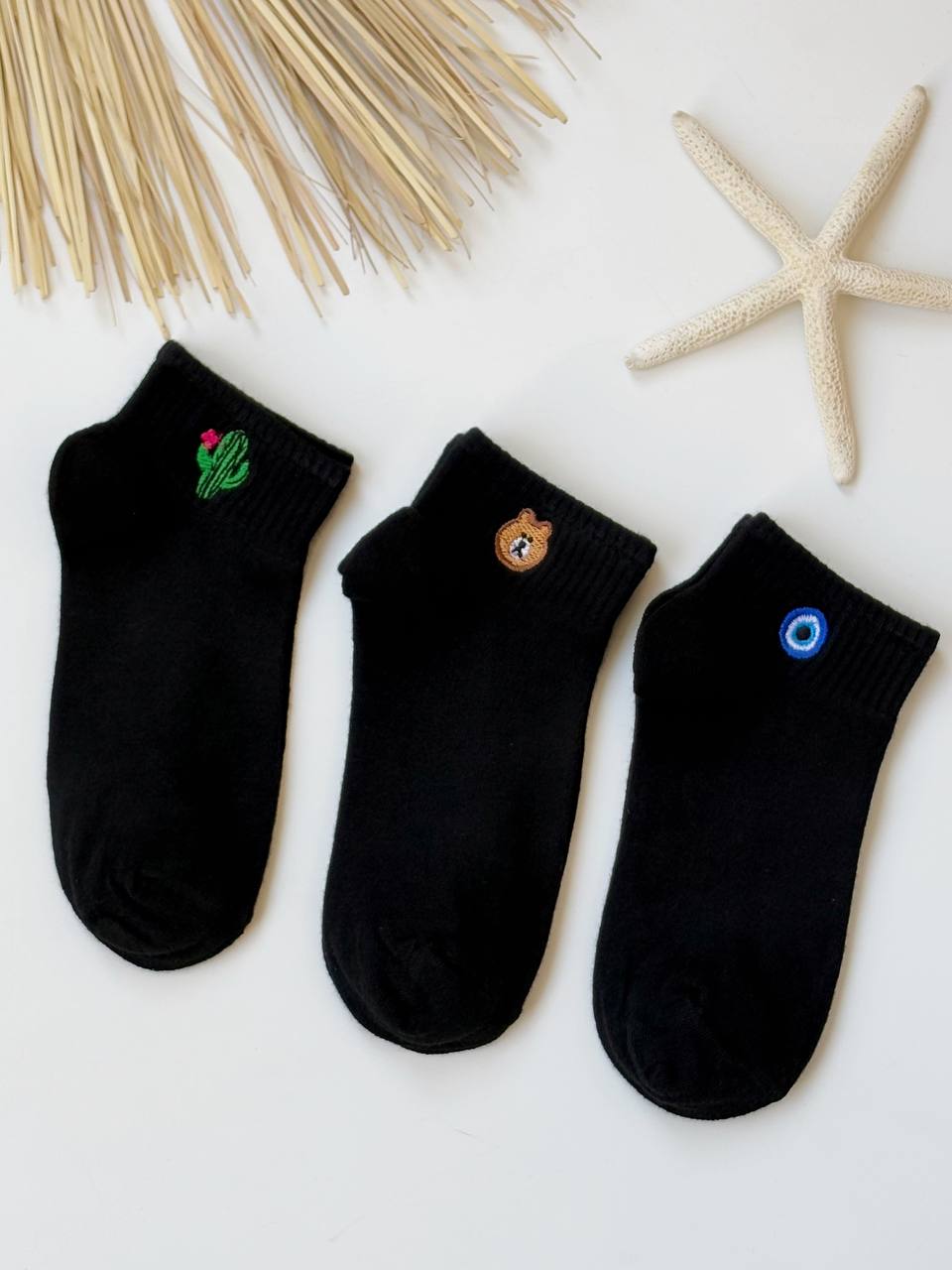 1553- جوراب جیو گلدوزی