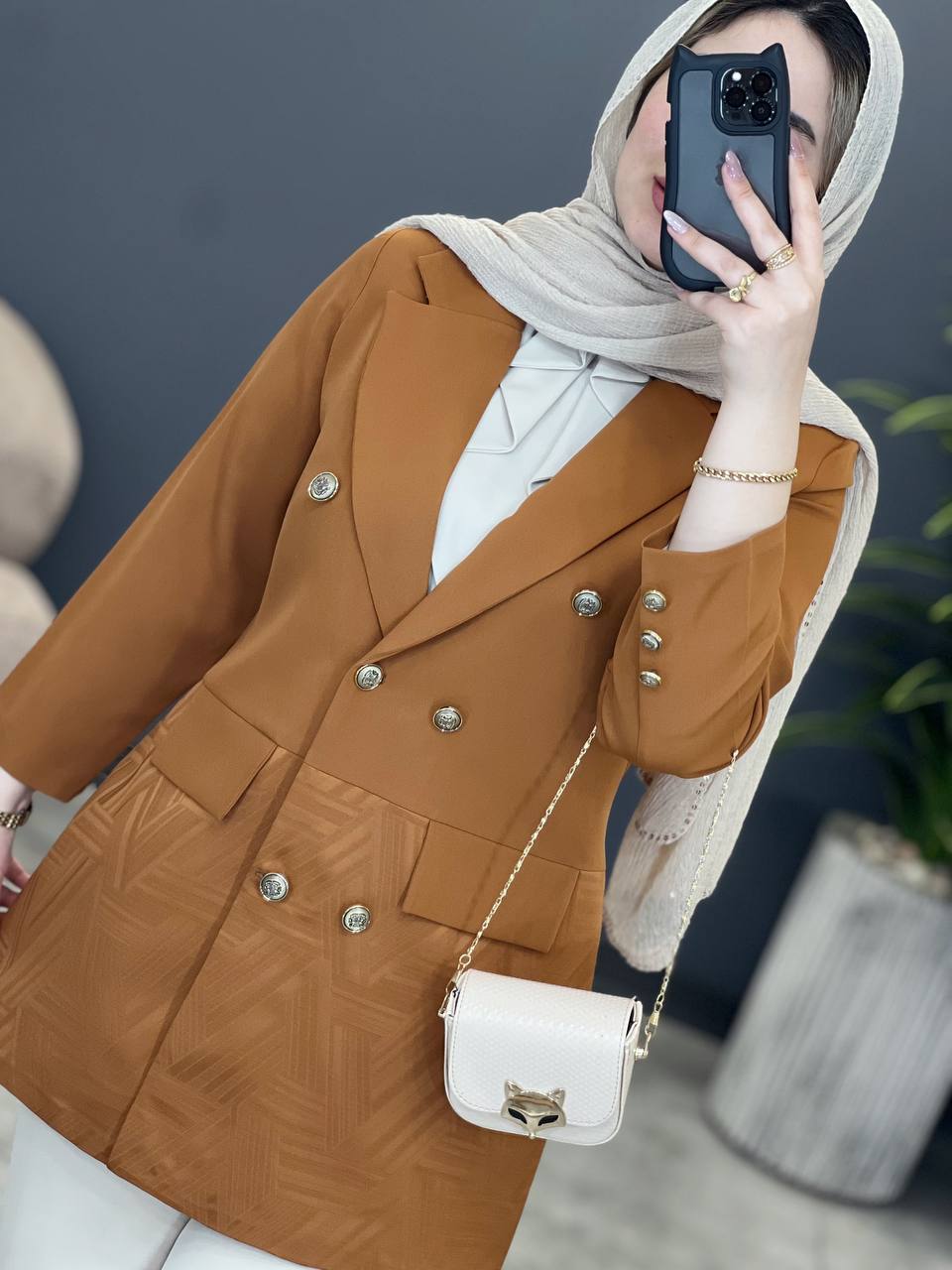 1559- کت مزونی پرستش