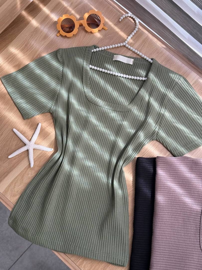 1574- تاپ آستین کوتاه پلیسه