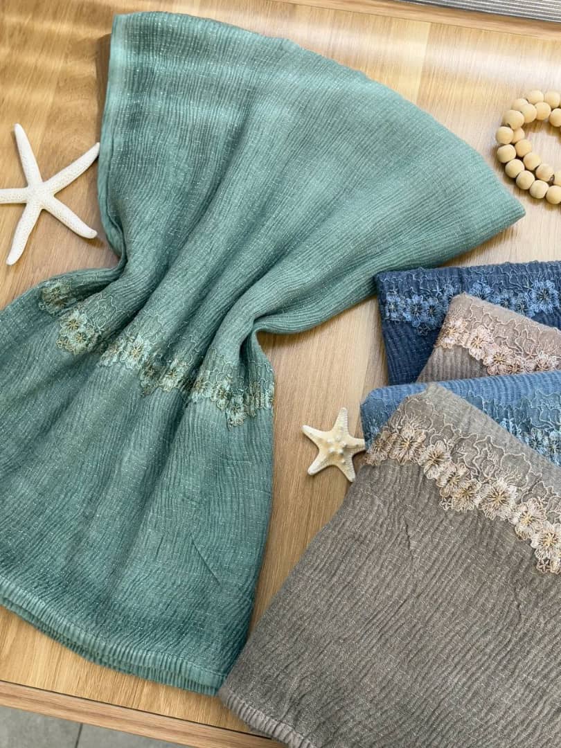 1576- شال پلیسه نخ شاین