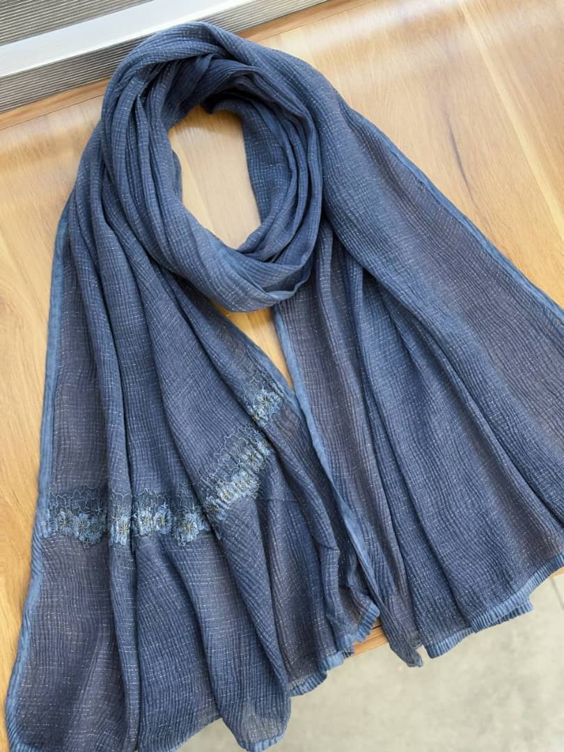 1576- شال پلیسه نخ شاین