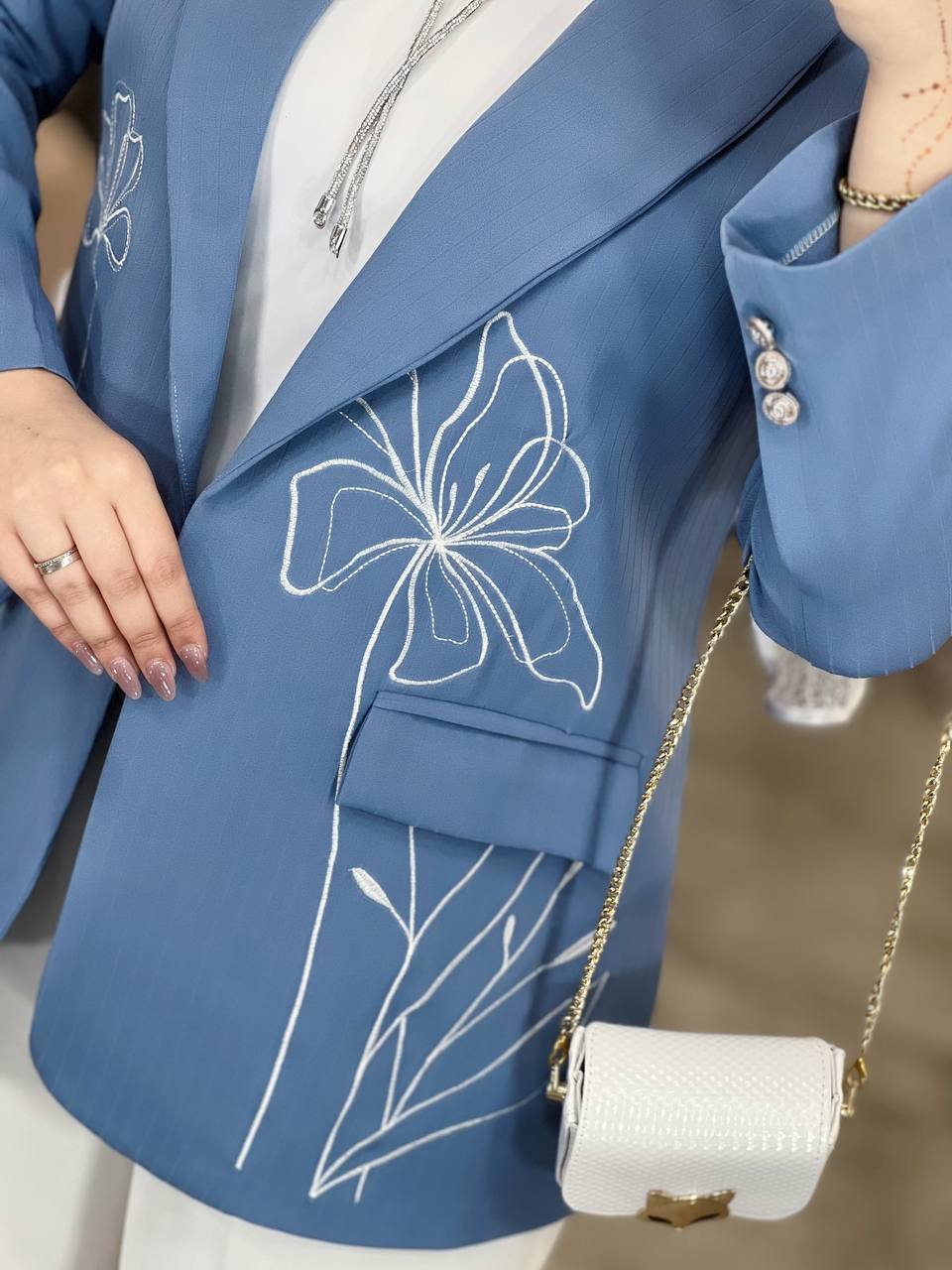 1609- کت دیپلمات گلدوزی