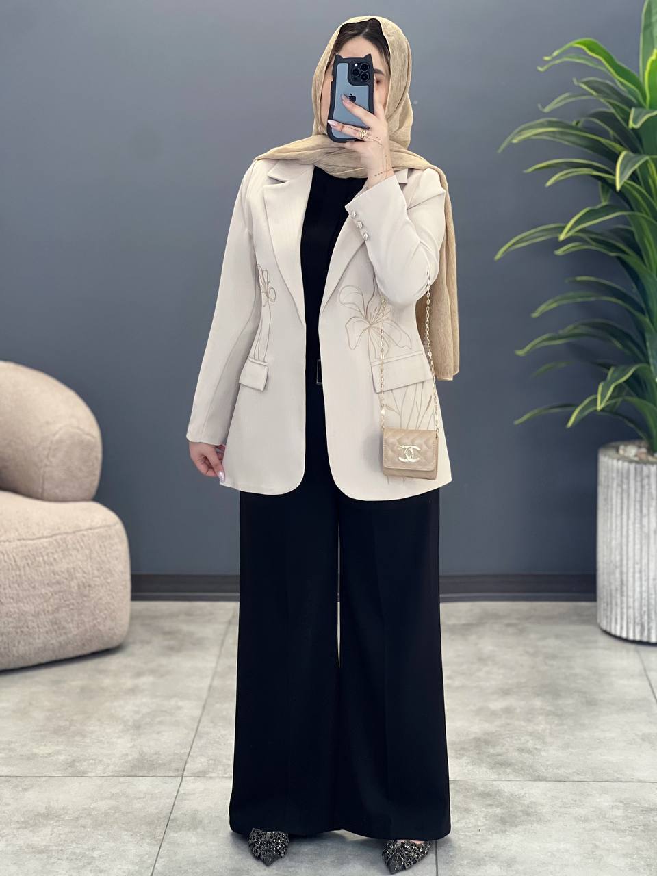 1609- کت دیپلمات گلدوزی