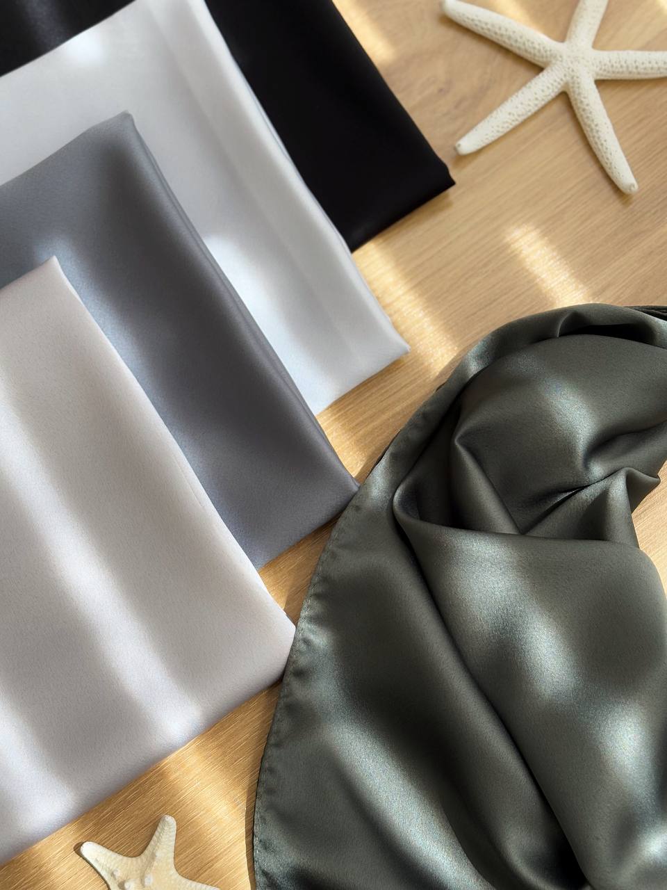 1616- مینی اسکارف ساتن