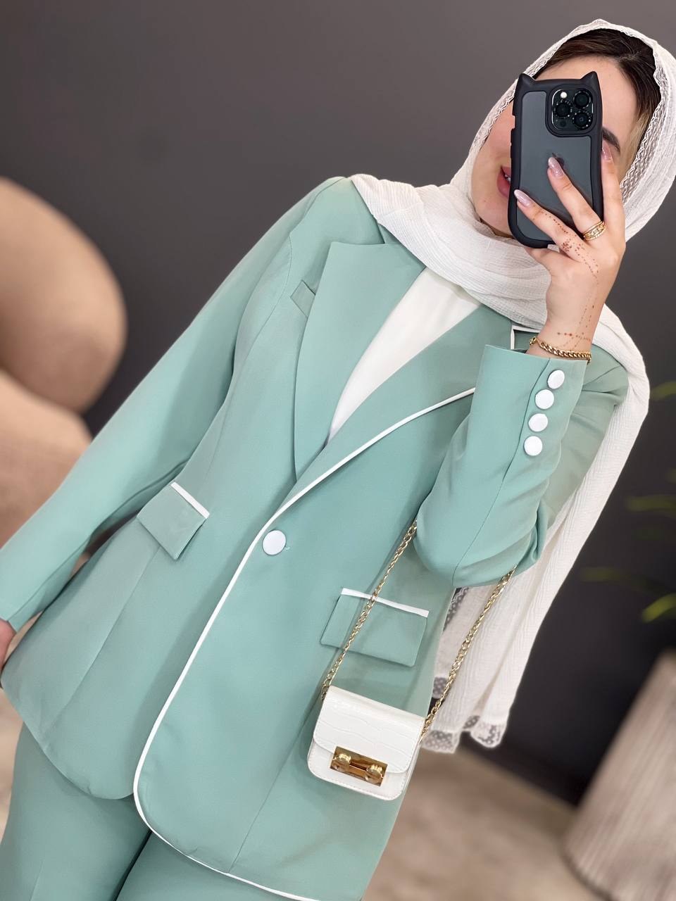 1623- کت و شلوار زرین