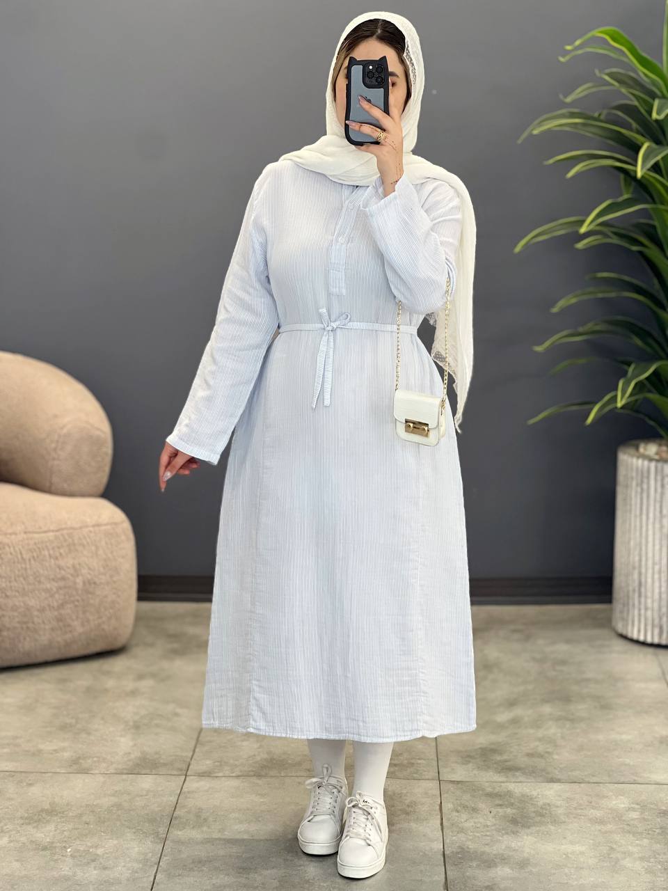 1633-پیراهن نیلا