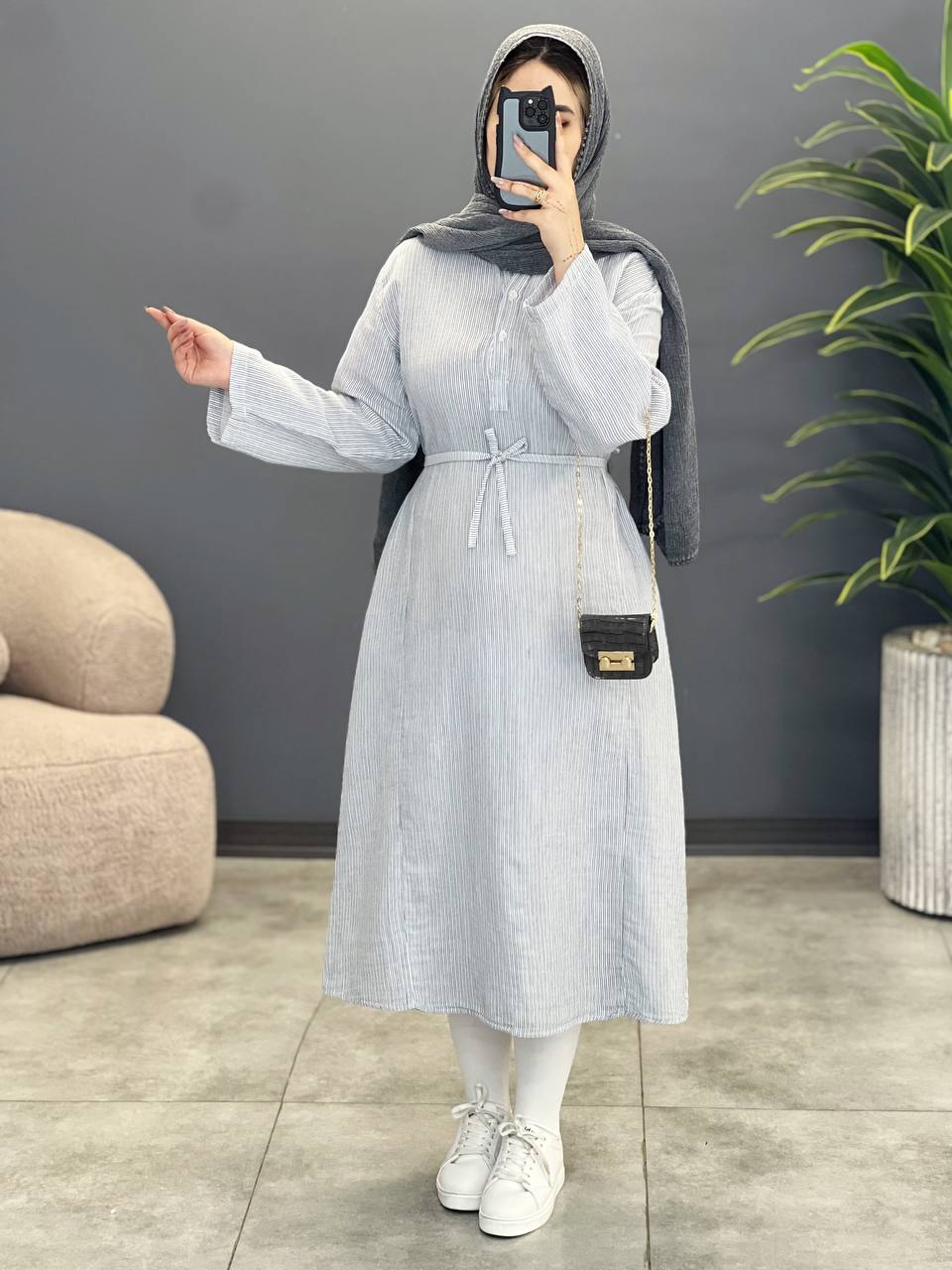 1633-پیراهن نیلا