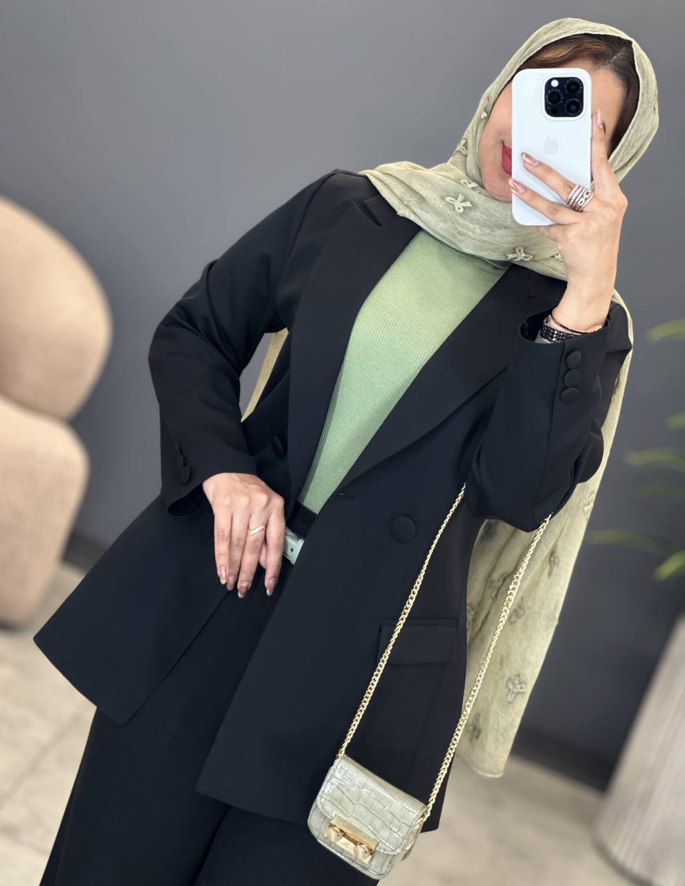 1649- کت و شلوار ستاره