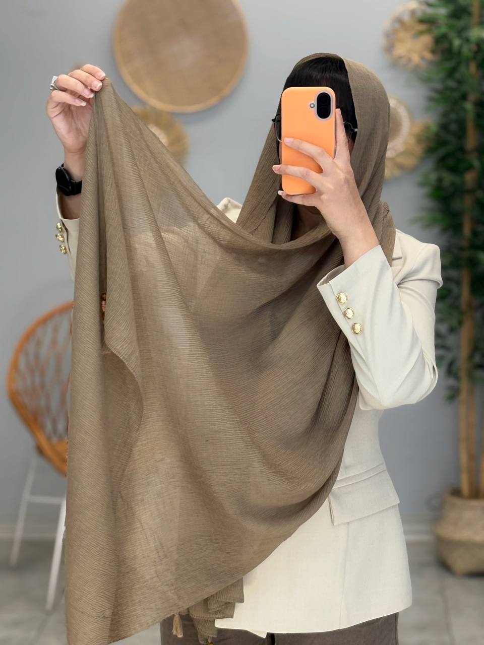 1682- شال نایس