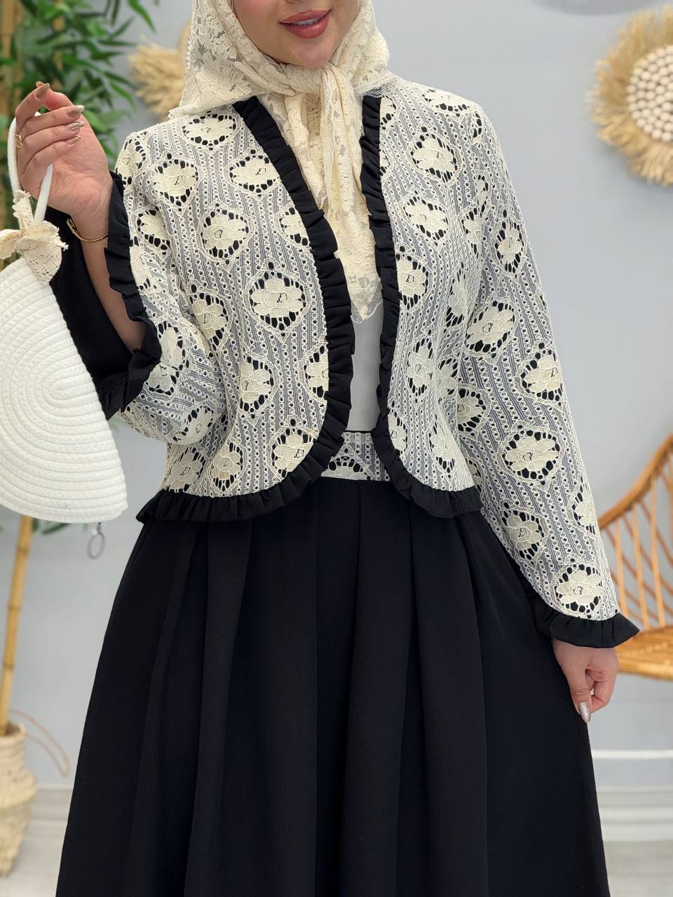 1699- کت و دامن دلسا