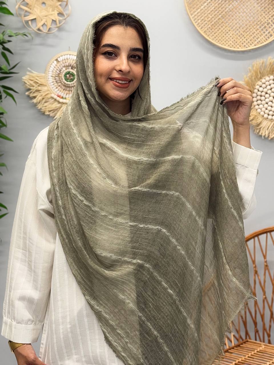 1731- شال کنفی راه راه