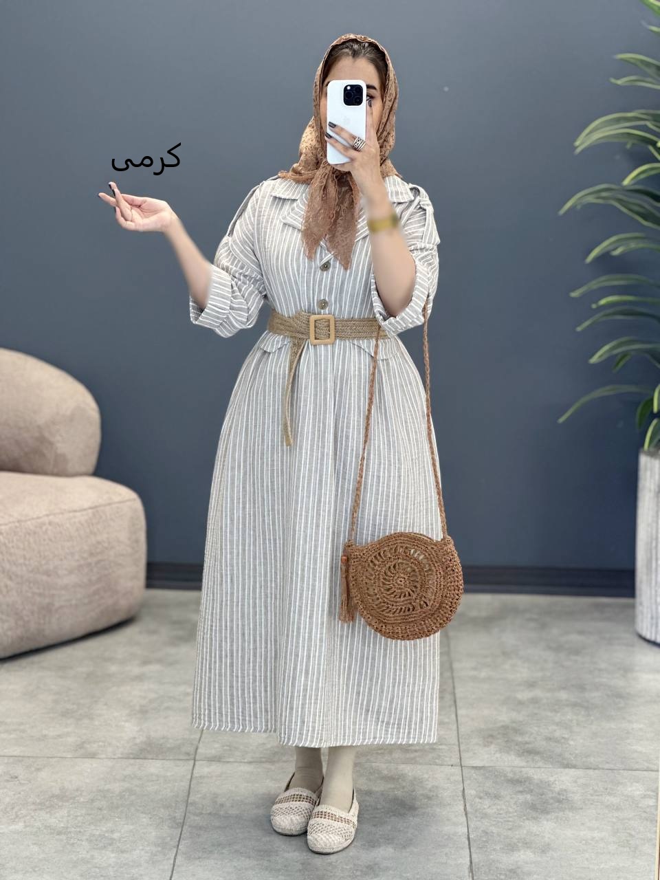 1736- کفتان مزونی رز