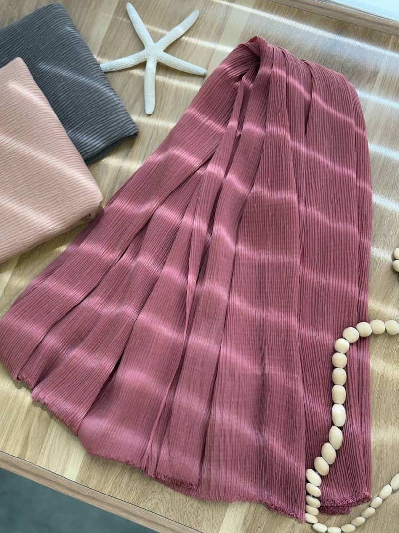 1740- شال پلیسه مونا