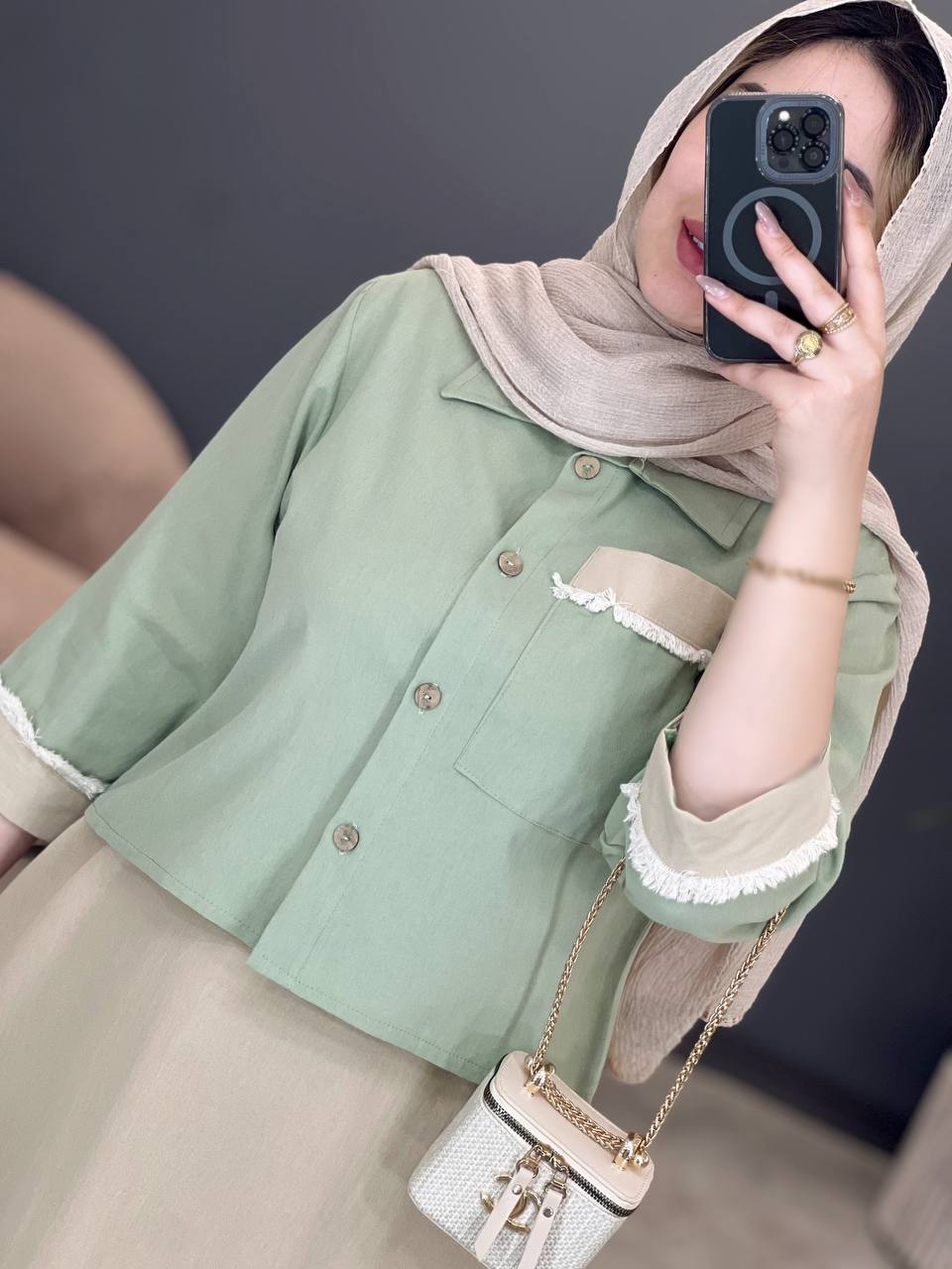 1390- کت و سارافون حنا