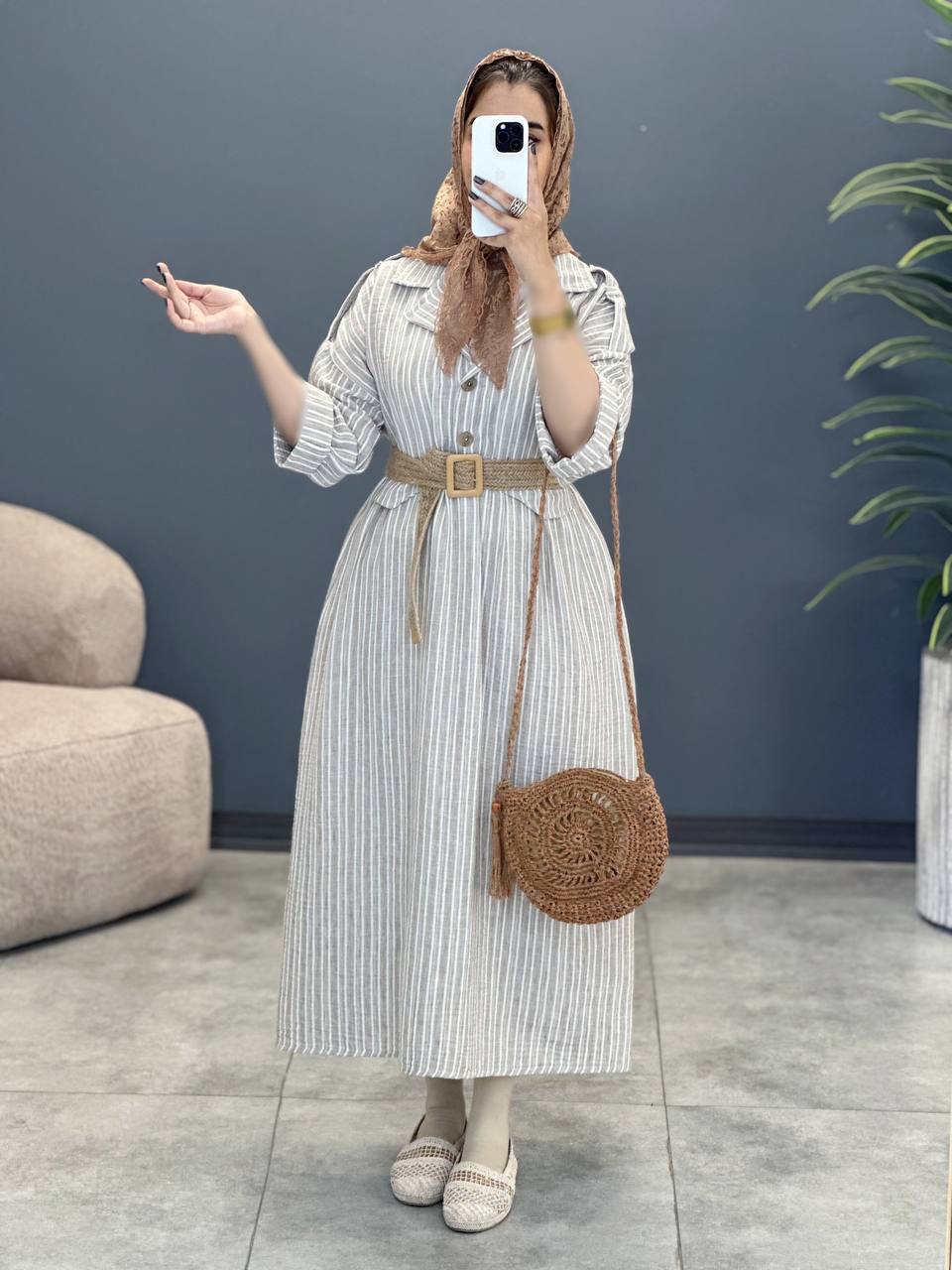 1736- کفتان مزونی رز