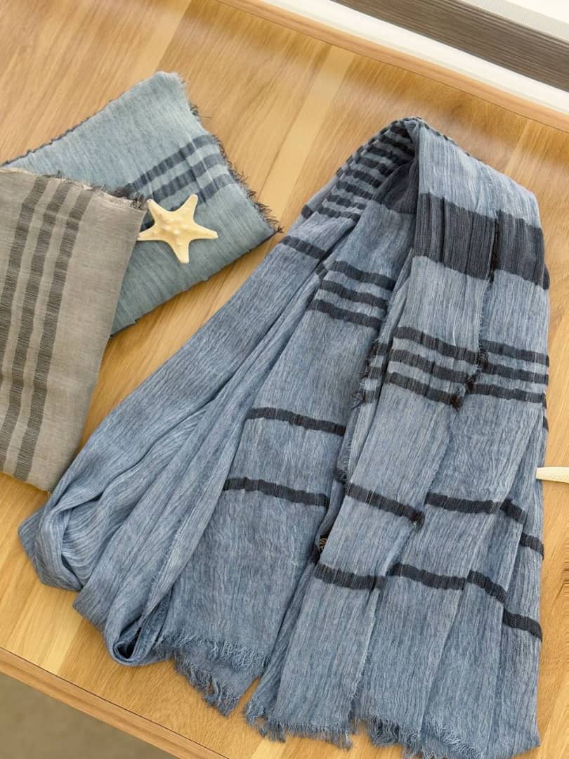 1761- شال راه راه ساده