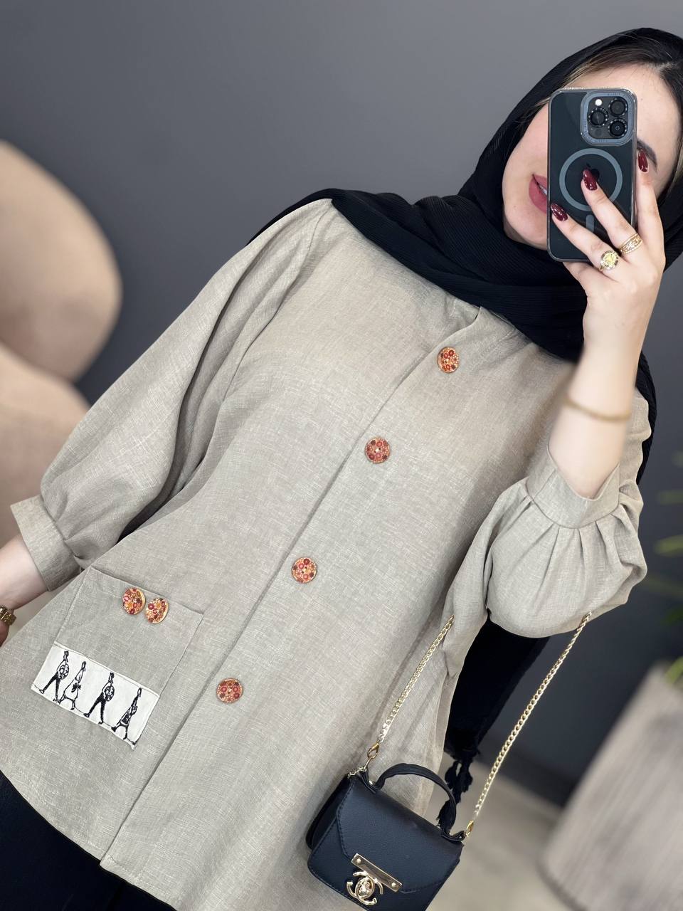 1790- شومیز رایکا