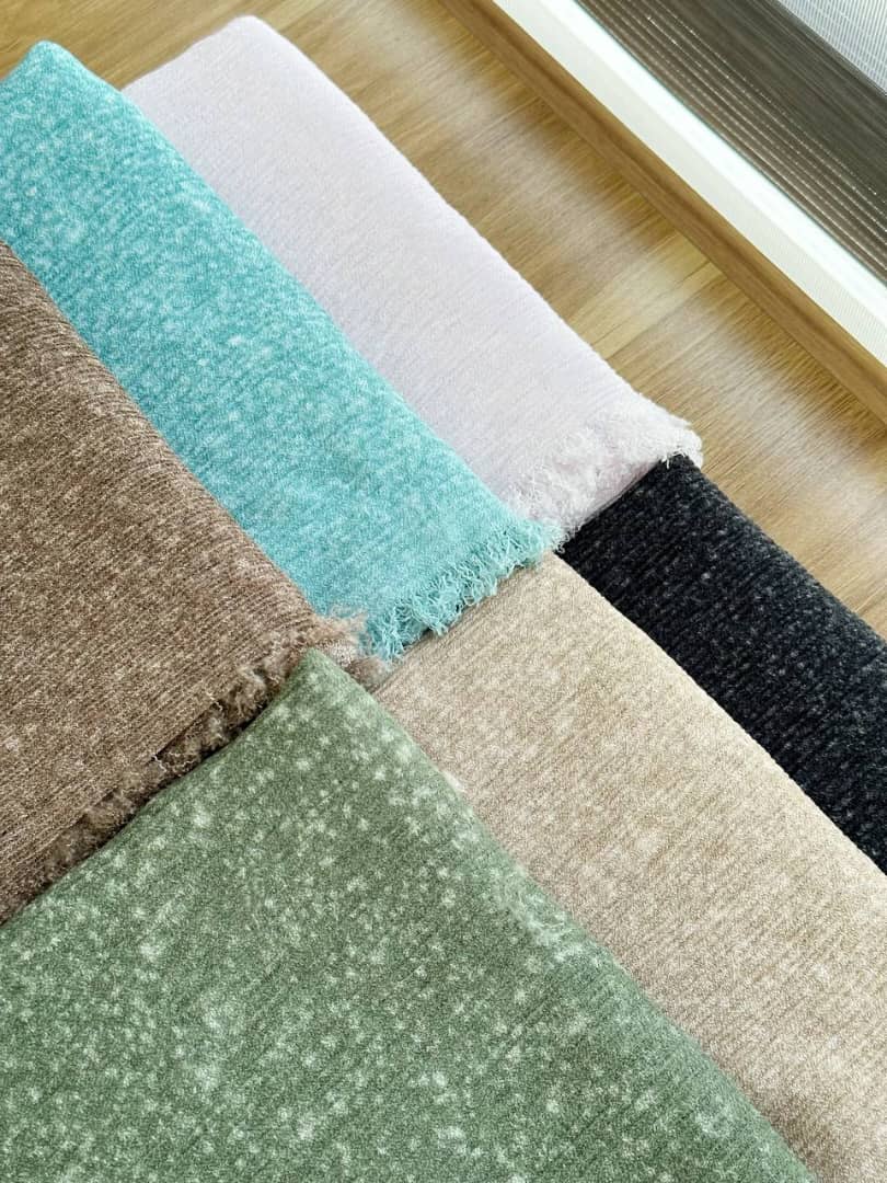 1805- شال لبه ریش پلیسه