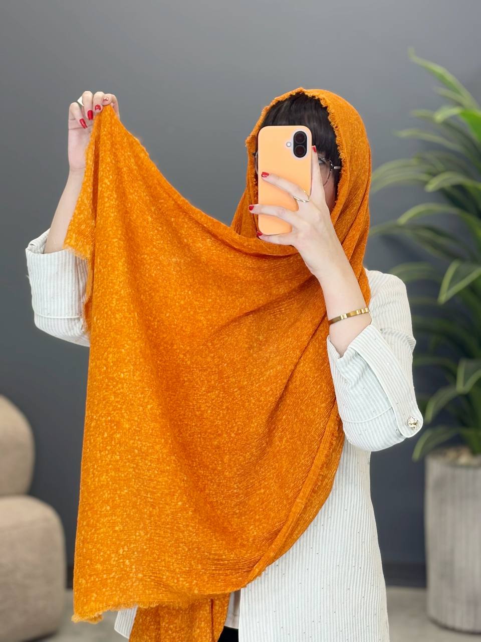 1805- شال لبه ریش پلیسه