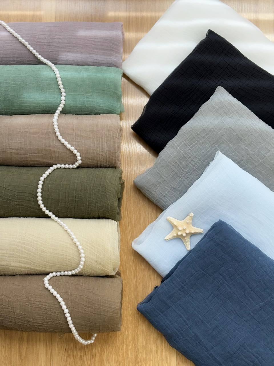 1817- شال منگوله دار