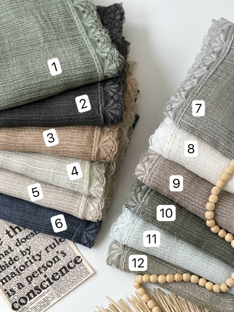 1826-شال حاشیه دانتل گل