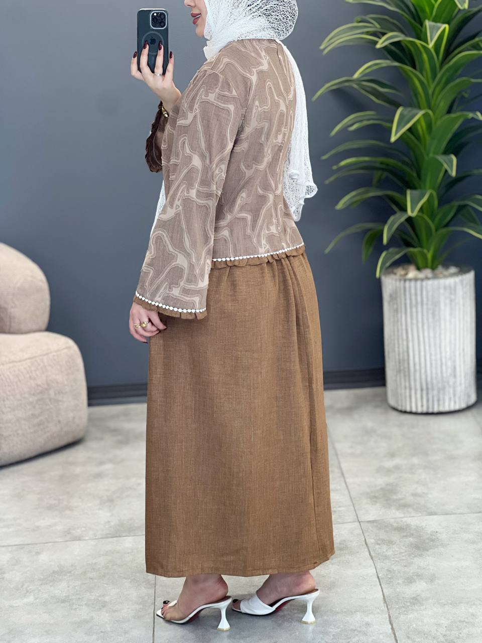 2006-کت و دامن دینا