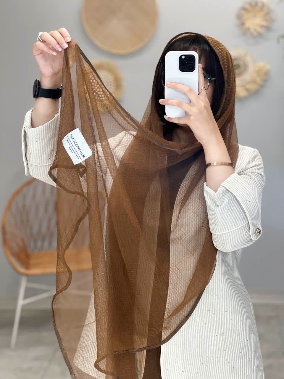 2013 - شال دور نوار پلیسه