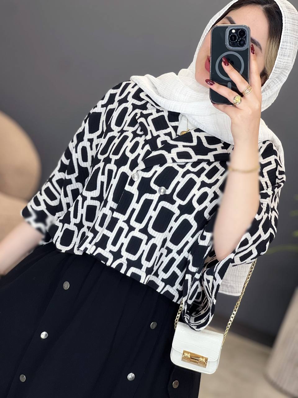 1792- کت و دامن اطلس