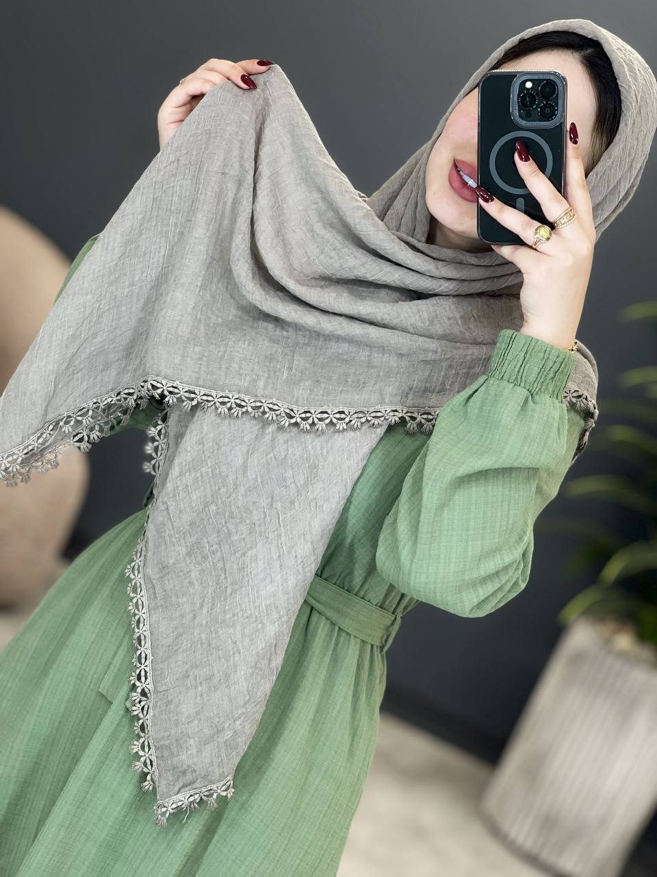 2044-روسری مینا