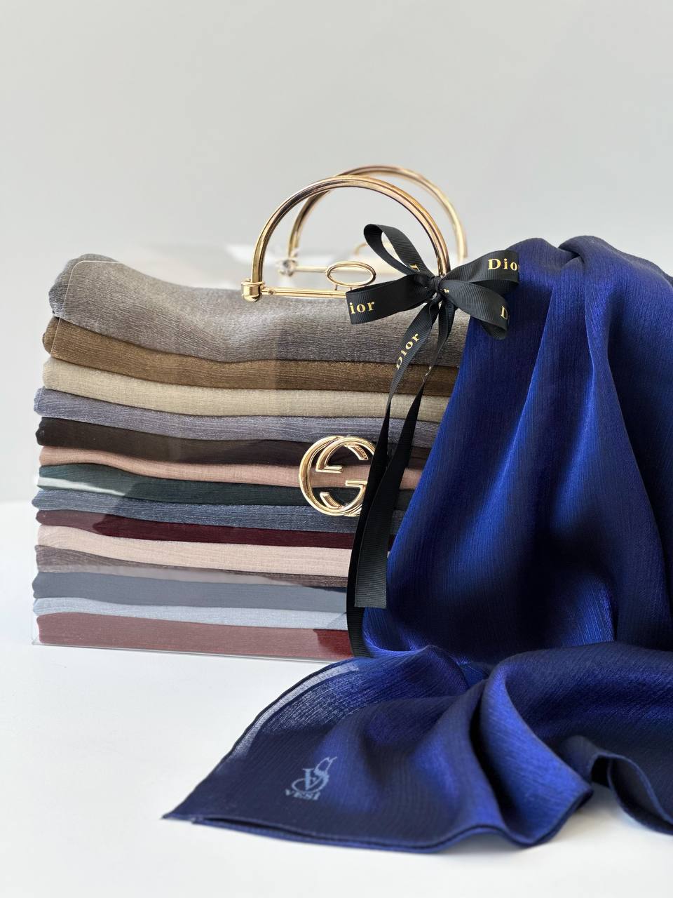 2058-شال میناز