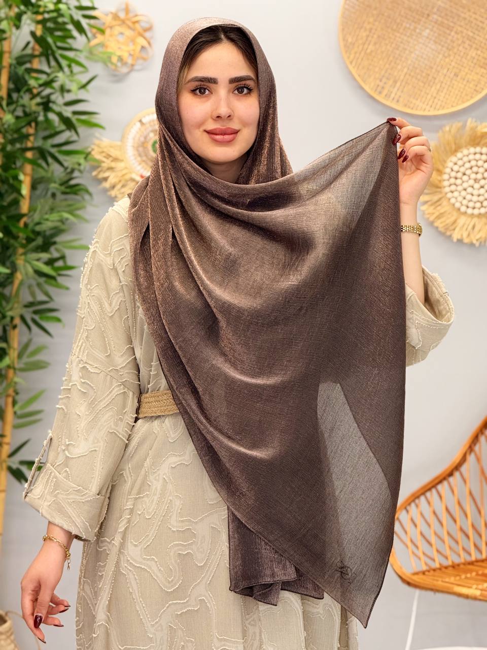 2058-شال میناز