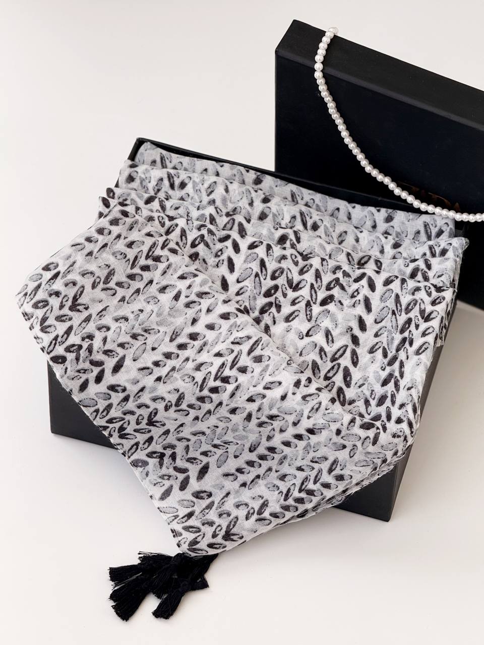 2068-شال طرحدار ژابیز