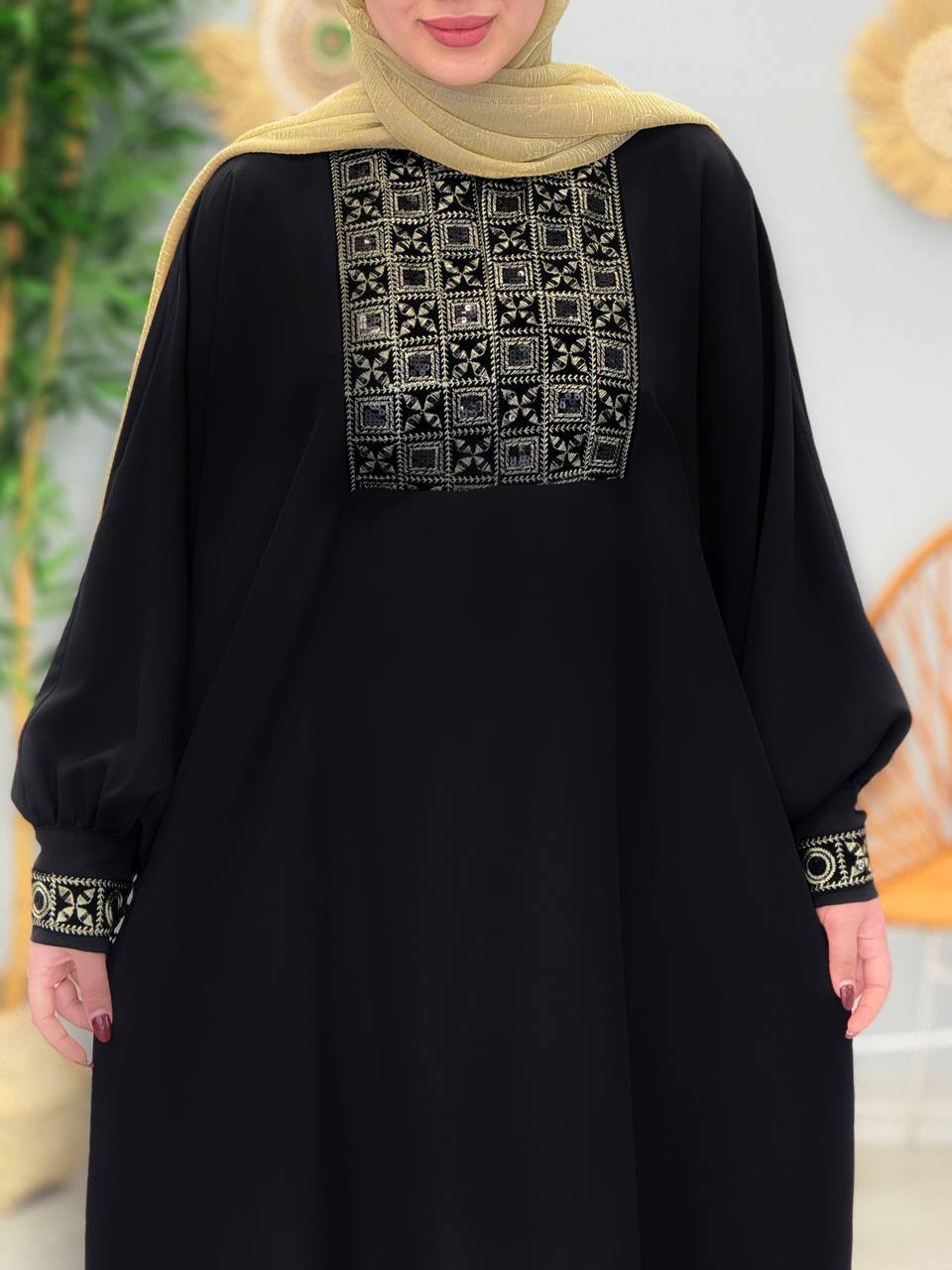 2098-عبایی سوزن دوزی