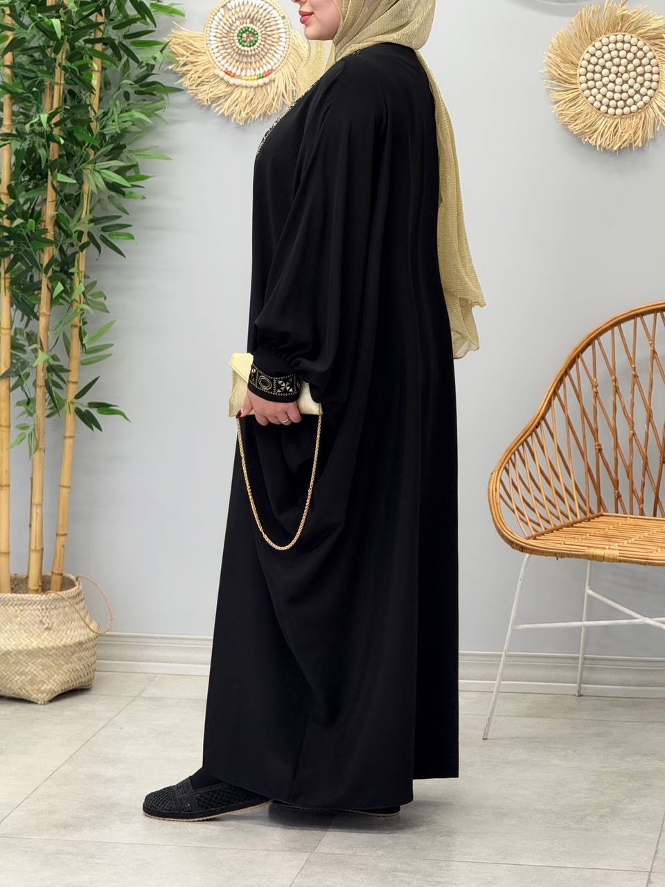 2098-عبایی سوزن دوزی