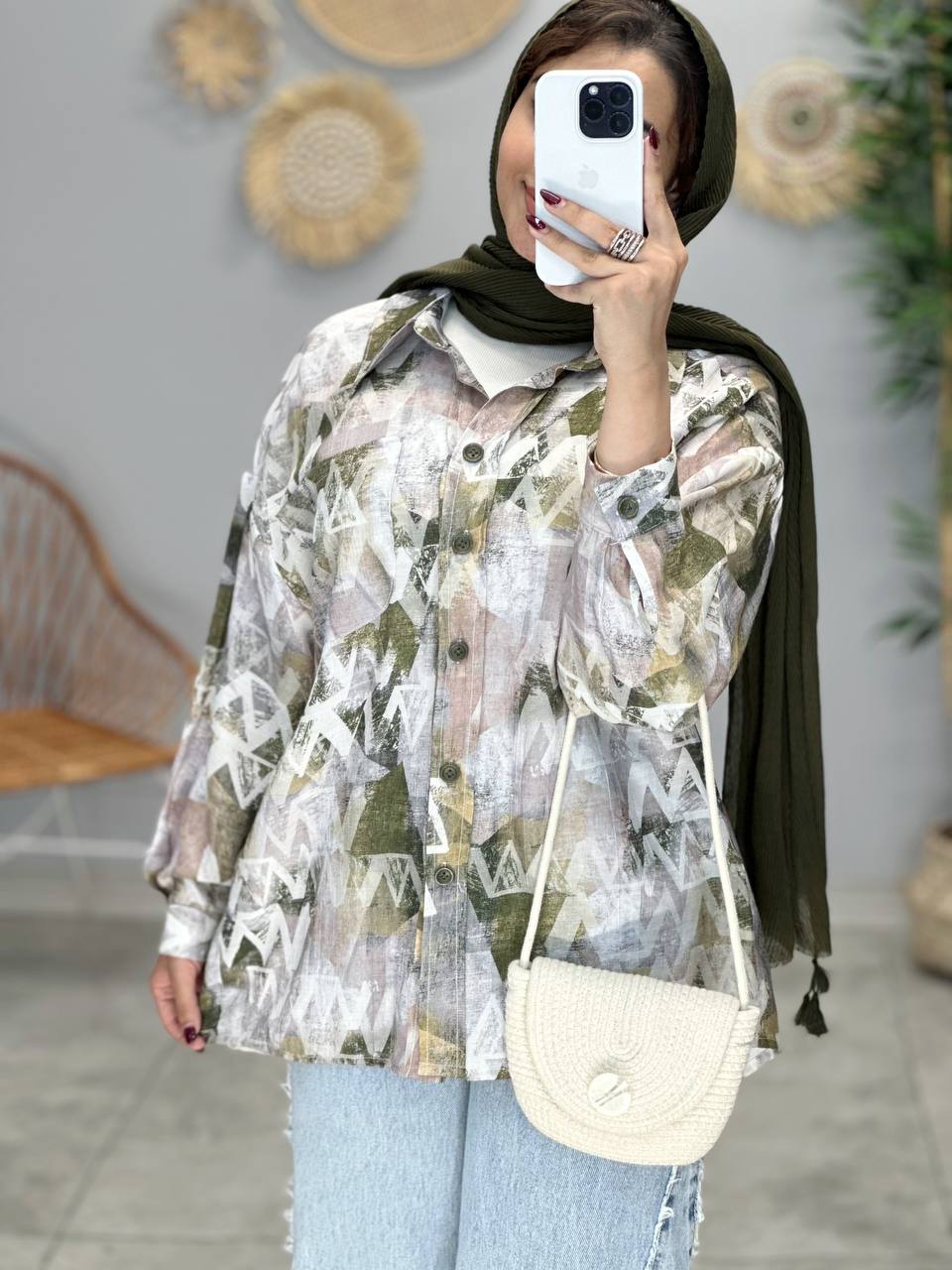 2099-شومیز مهستی