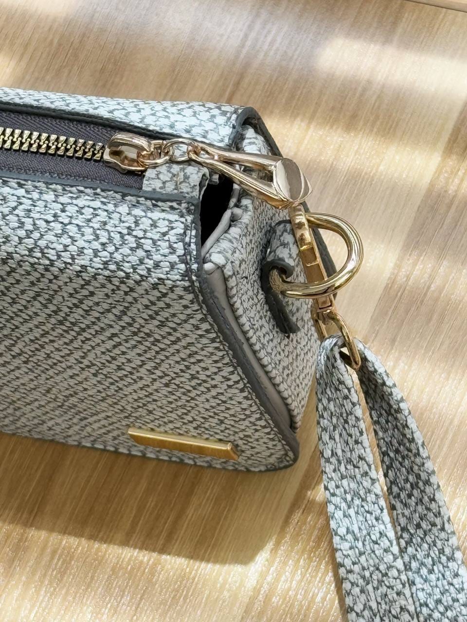 3004-کیف آرمانی کد 905