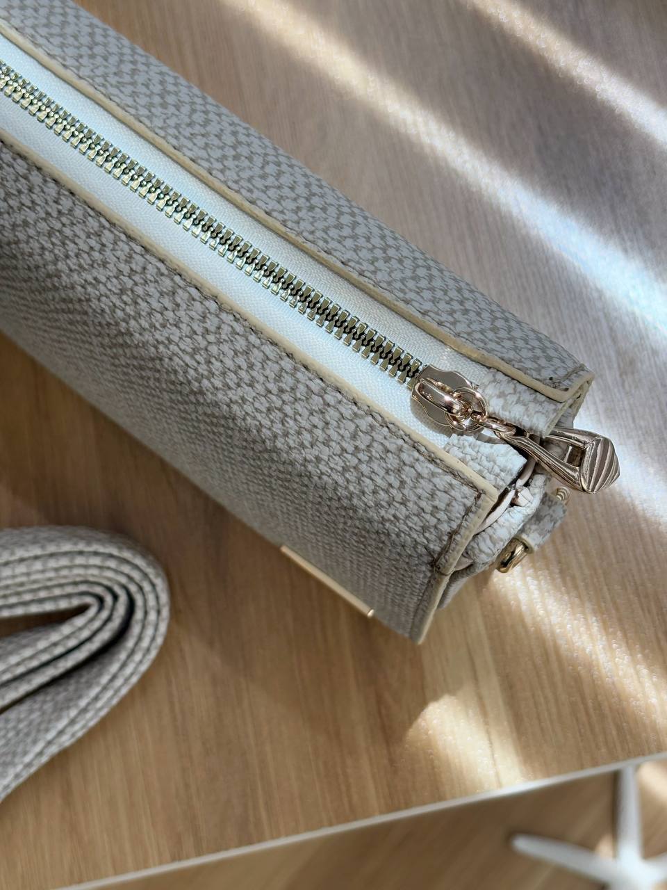 3004-کیف آرمانی کد 905