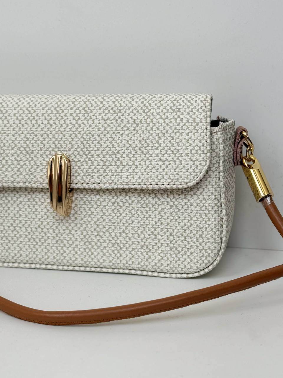 3007-کیف قفل بادومی کد 908