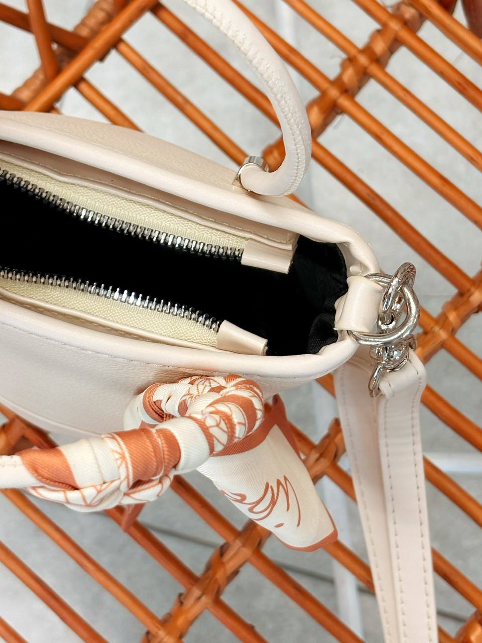 3068-کیف پاسپورتی کد 3356