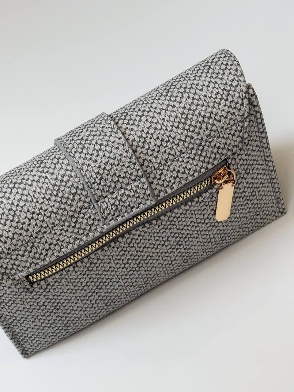 3102-کیف پاس نعلی کد 812