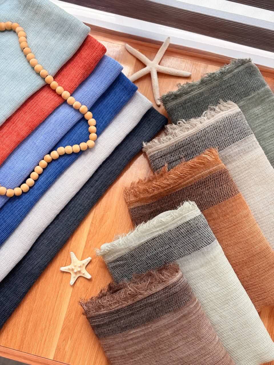 3111-شال کنف راه راه