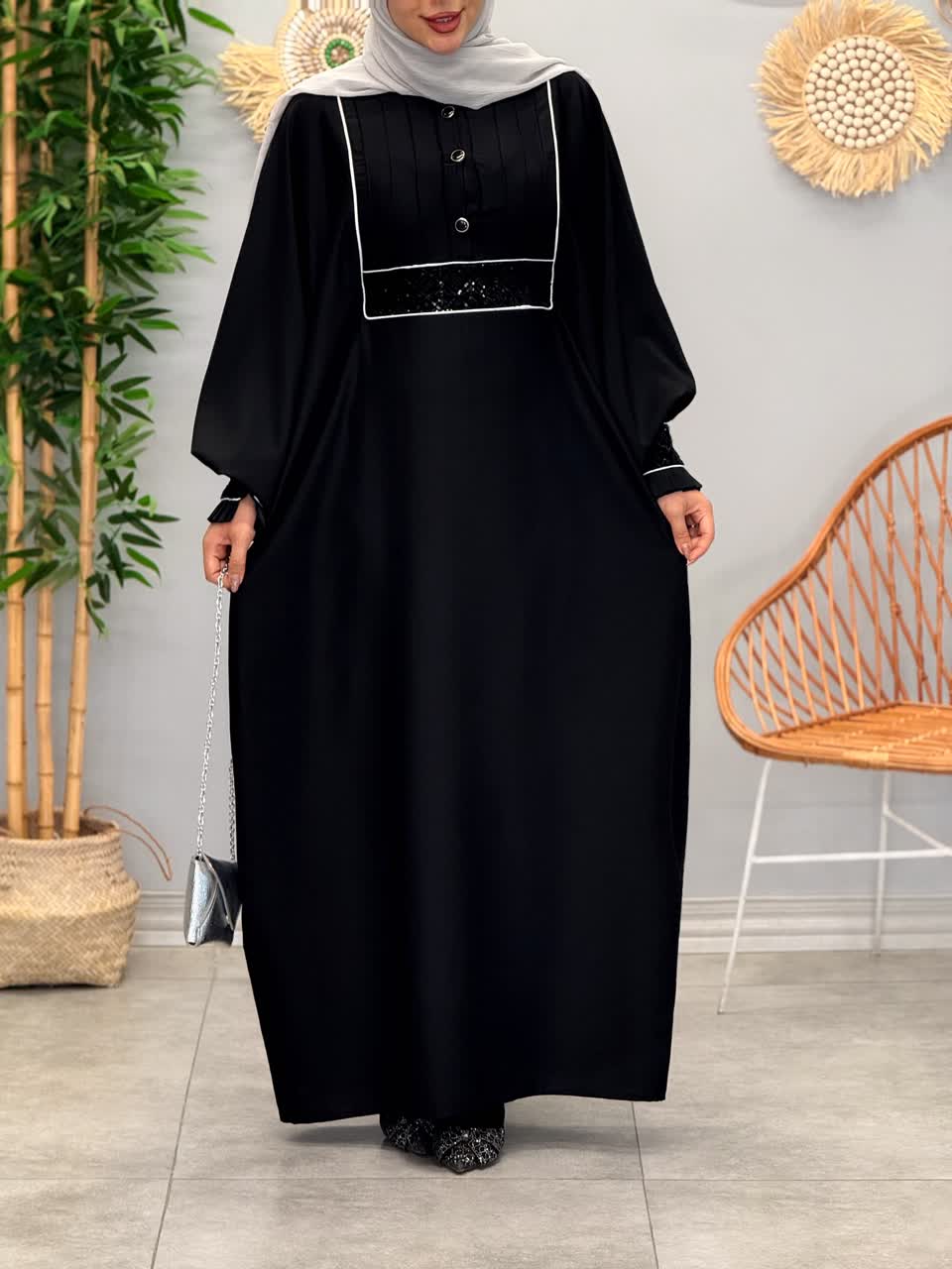 3146-عبایی مزونی محیا (ویژه محرم)