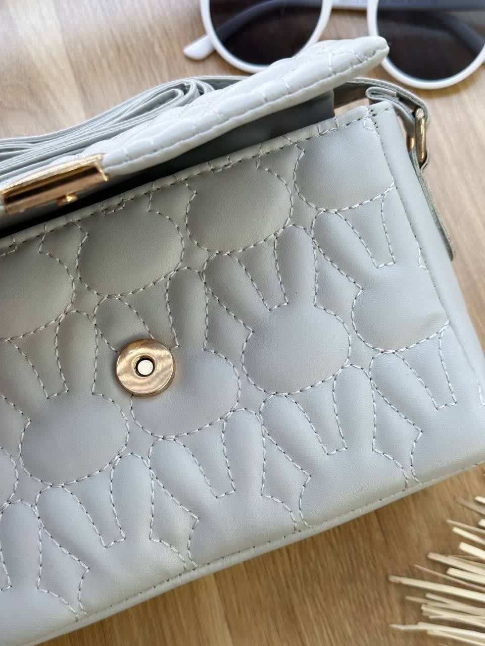 0014 - کیف گلدوزی خرگوشی