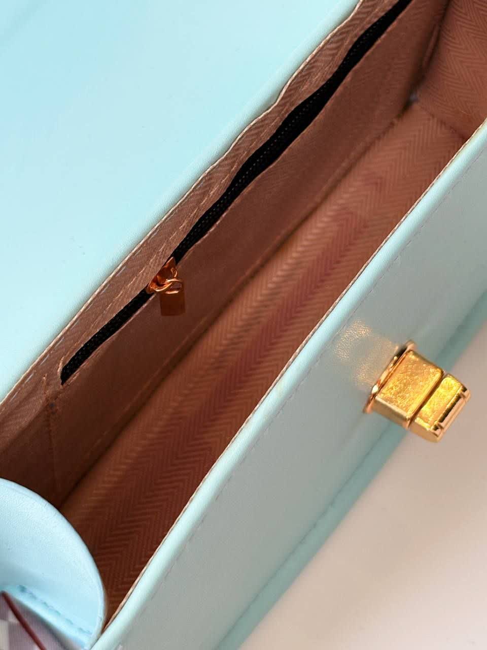 3314-کیف پاسپورتی زارا کد 3330